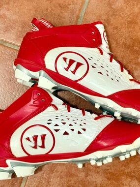 Warrior Adonis sz 15 Red and White Baseball lacrosse Cleats